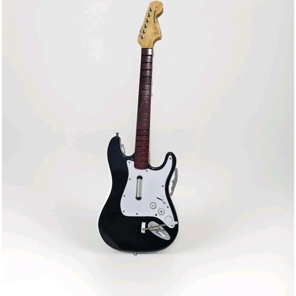 Wii Rock Band Harmonix Fender Stratocaster Guitar Model NWGTS2 Tested No Dongle
